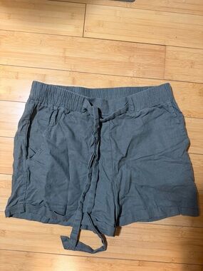 Khaki Green Linen Shorts